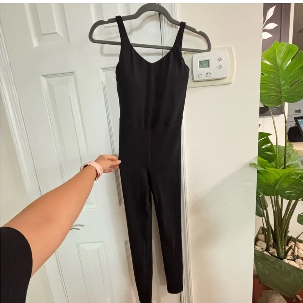 OFFLINE by Aerie Real Me Lowkey Black Legging Bodysuit - Picture 7 of 10